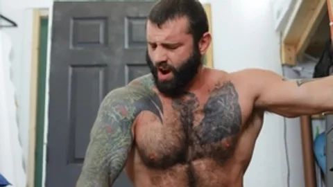 BROMO.com: Black haired Bo Sinn face fucking
