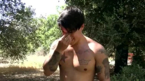 Trevor - cook jerking Nail