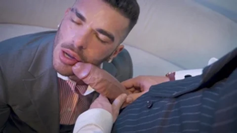 menatplay: Wealthy Youth's Sinful Secret