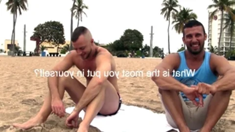 Cumfu.com: Asian Diego Vena bends to get fucked outdoors