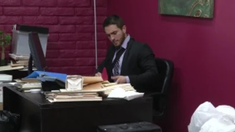 Law And Hoarder - John Magnum & Bryce Star butthole fuck