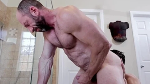 DadCreep - Muscled Madison with Donovin Rece