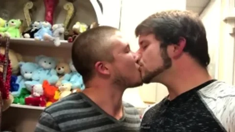 guys In Public twenty - Flower Shop - Trimmed Scene