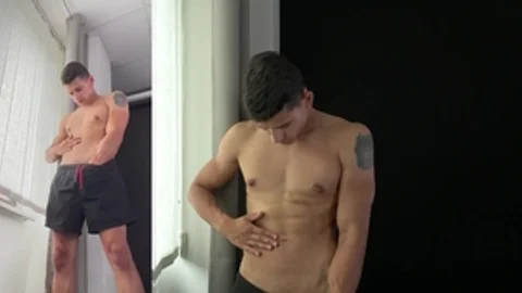 East Boys - Latino live on cam