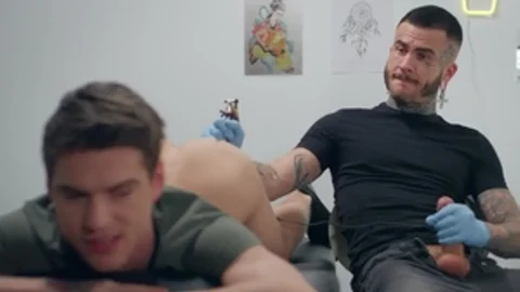 Bromo US: Super slim Fly Tatem feels in need of handjob