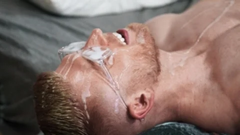 Men: Unexpected Load on the Face