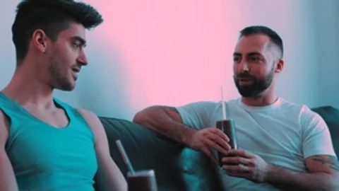 masqulin: A Bromance Fueled by Curiosity and Lust