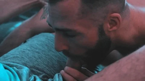 masqulin: A Bromance Fueled by Curiosity and Lust