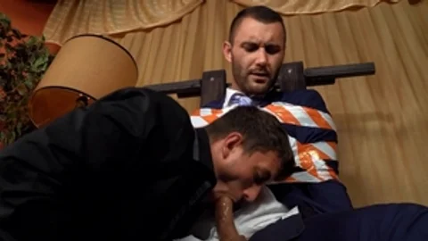 Bromo: Cumshot next to tattooed european Daren D