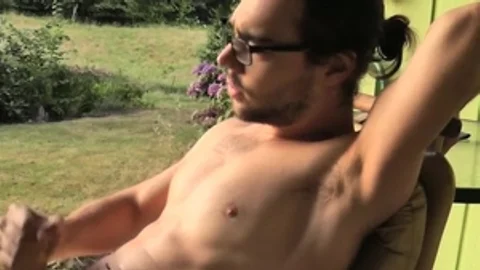 ZackRandall.net: Shaved Randall stroking