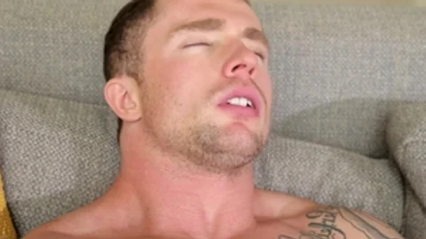 Next Door Raw: Super slim couple really enjoys slamming hard