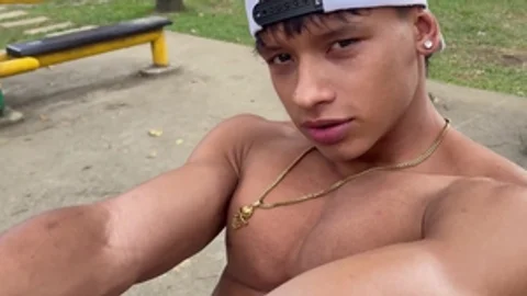EastBoys: Muscle twink latino cumshot outdoors solo