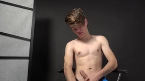 East Boys - Young twink goes in for loud sex