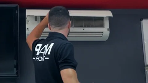 menatplay: Hugo Castellano's A/C Repair Adventure