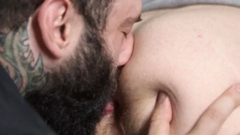 SayUncle Labs - MILF really likes plowing hard
