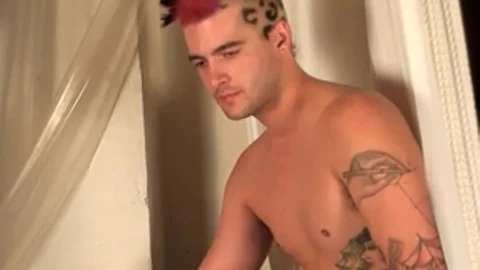 AlternaDudes - Balls Punk jacks off