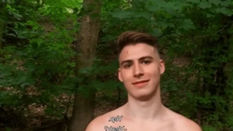 Czech Hunter: Czech guy amateur goes in for fingering