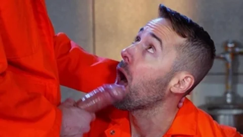 Club Inferno Dungeon - Gunner teasing big cock