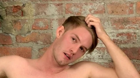 BlakeMason.com: Australian Jaxon Radoc rushes slamming hard