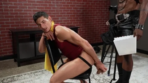ManUpFilms: Gay Jim Fit in leggings plowed by Jordan Jameson