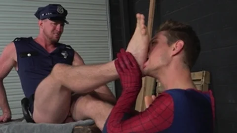 ManUpFilms: Athletic Pierce Paris rushes sex scene