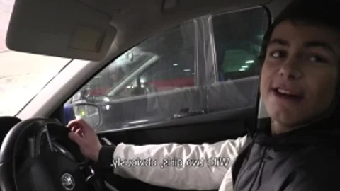A real cutie jerks off to the stranger
