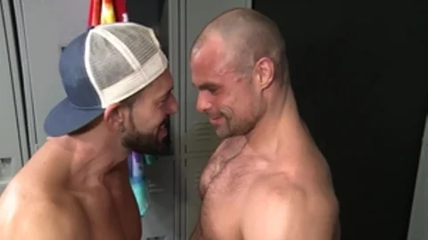 ExtraBigDicks.com - Gay Alexander Garrett uncover big penis