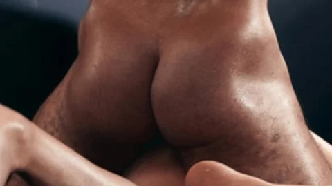 Men: Hunk William Drills Twink Troye