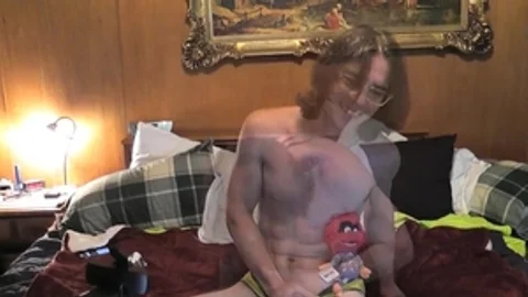 ZackRandall.net: Shaved Zack Randall receives good fuck