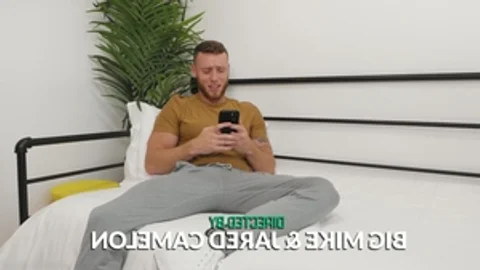 Next Door Twink: Strokr Shocks for the Twink Pair