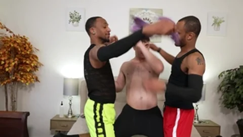 BlacksOnBoys - Very hot Jigz Castelo & Michael Boston in park